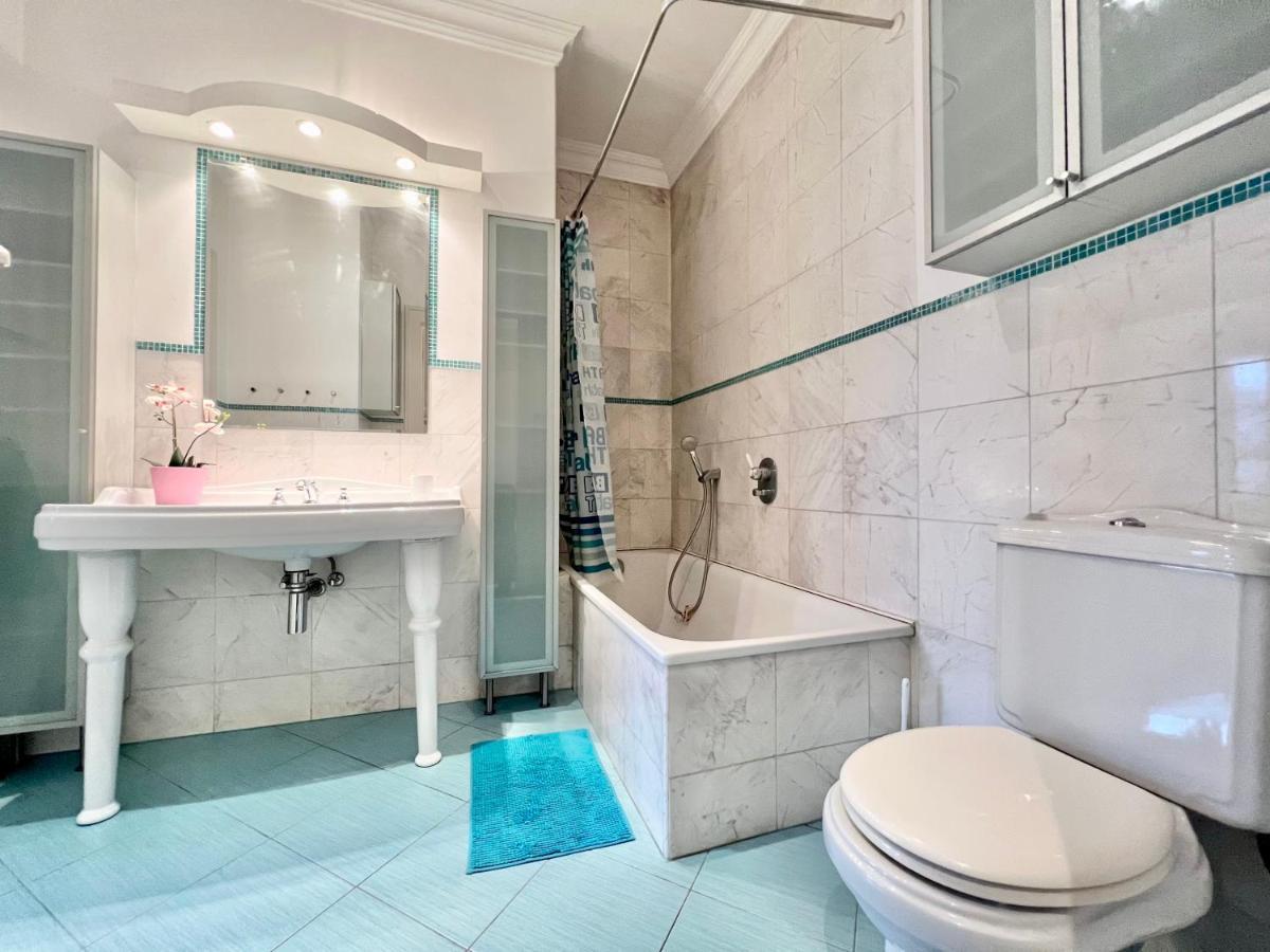Exclusive Colourful Flat In The City Budapest Eksteriør billede