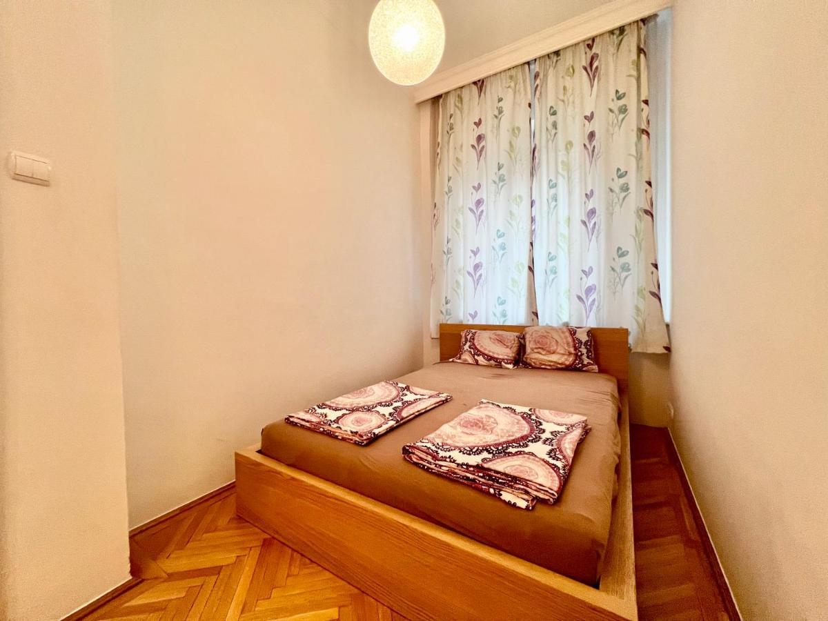 Exclusive Colourful Flat In The City Budapest Eksteriør billede